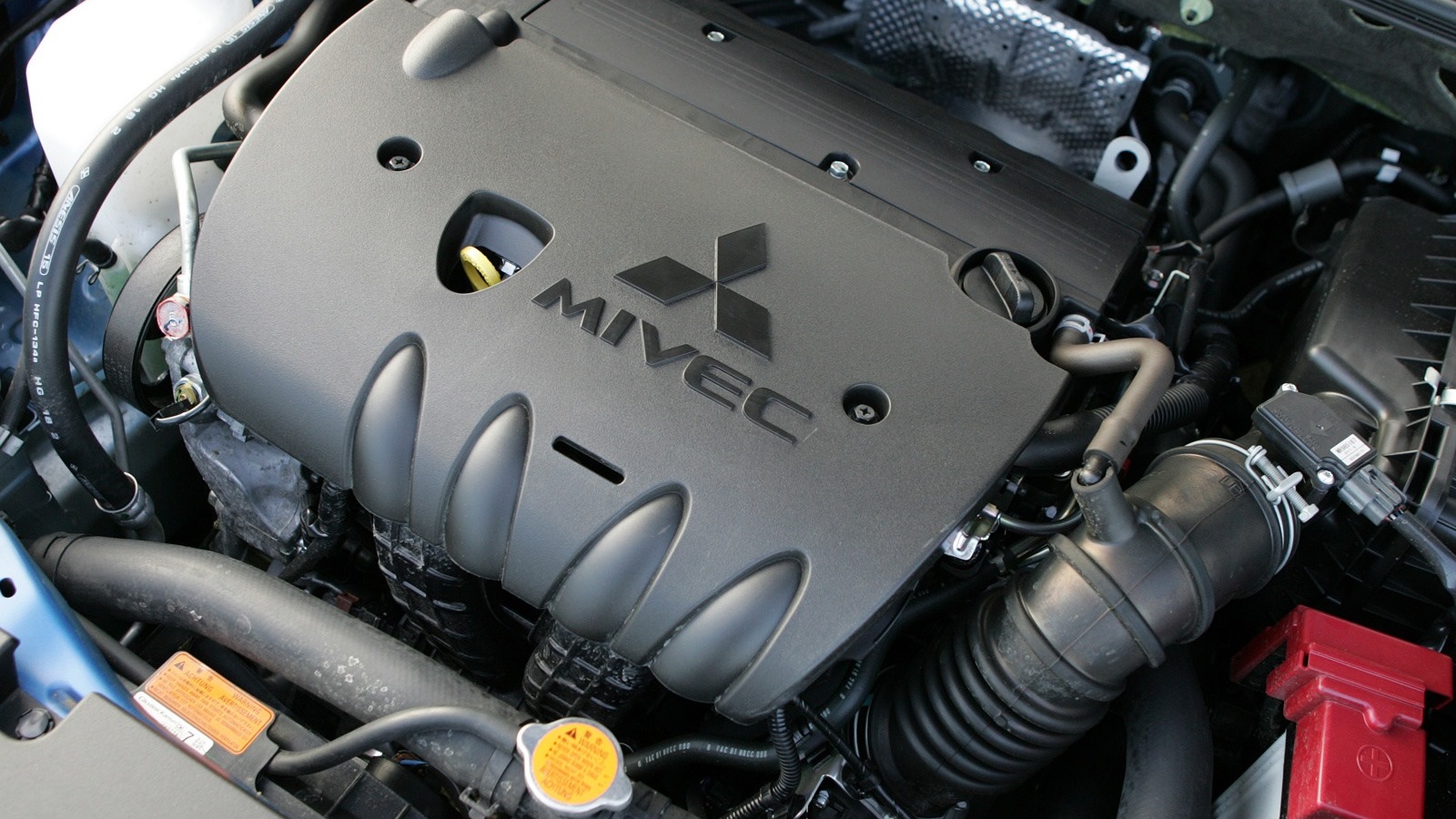 Mitsubishi 4B11 motor