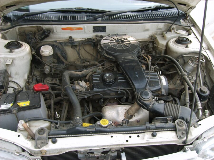 Mitsubishi 4G13 1.3 l motor