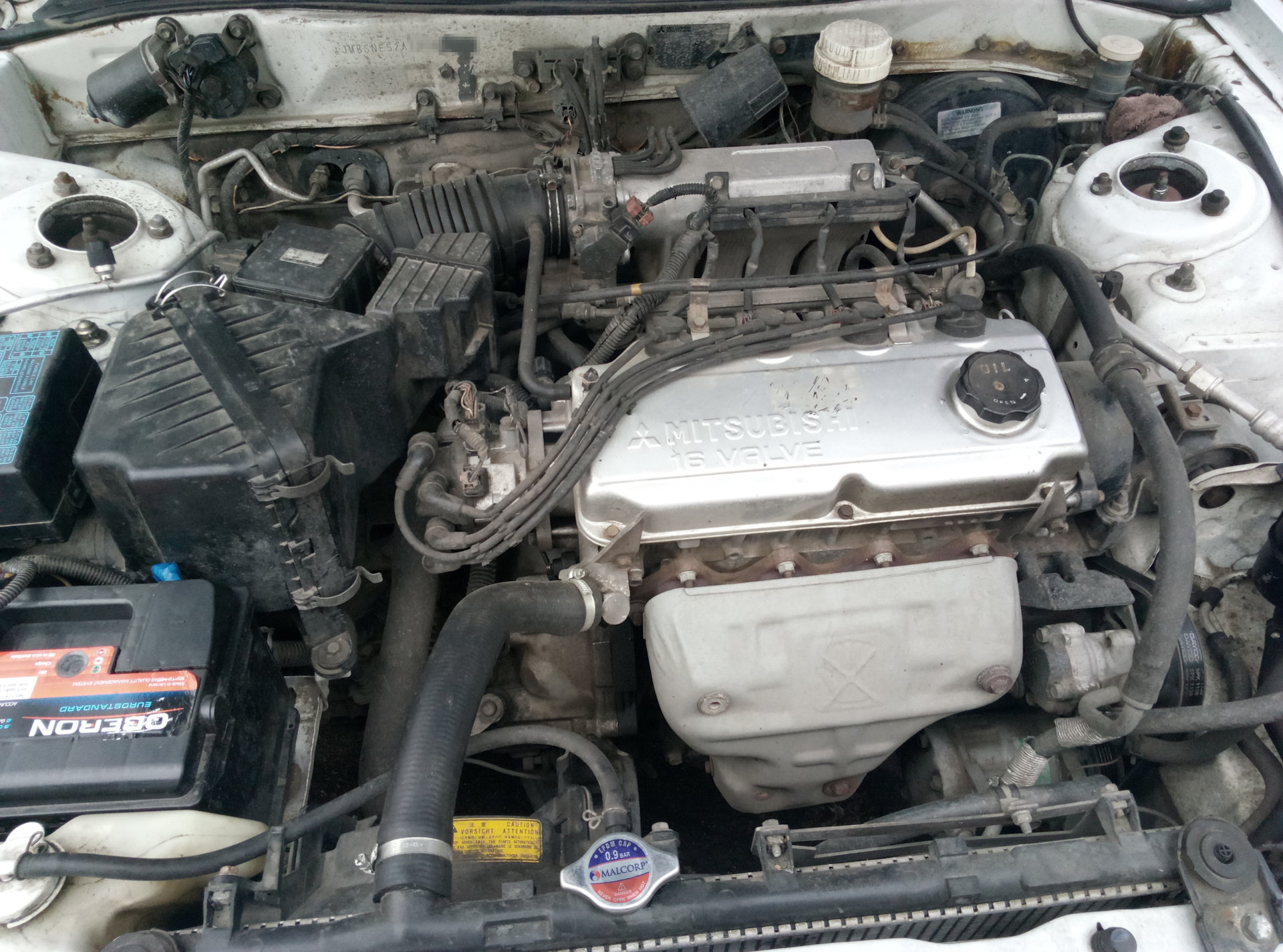 Mitsubishi 4G93 1.8 l motor