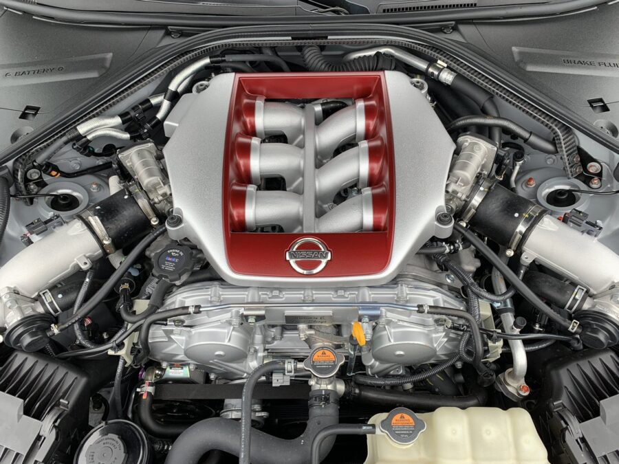 Nissan VR38DETT 3.8L motor