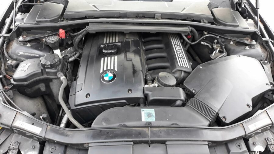 BMW N53B30 motor