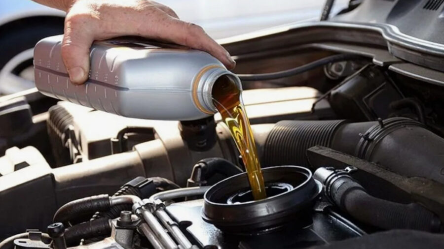 Az idő előtti motorolajcsere következményei