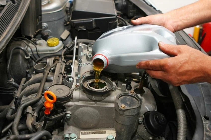 Az idő előtti motorolajcsere következményei