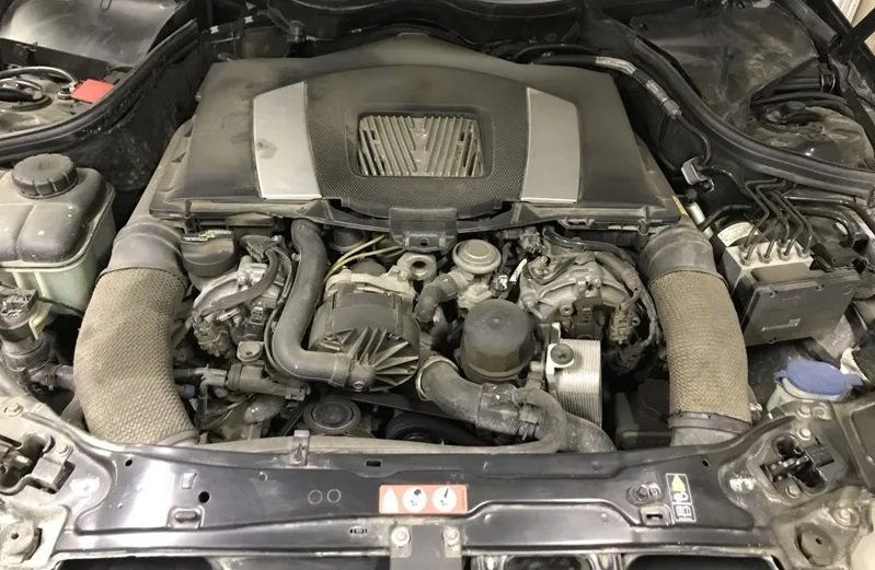Mercedes-Benz M272 KE25 2.5 motor