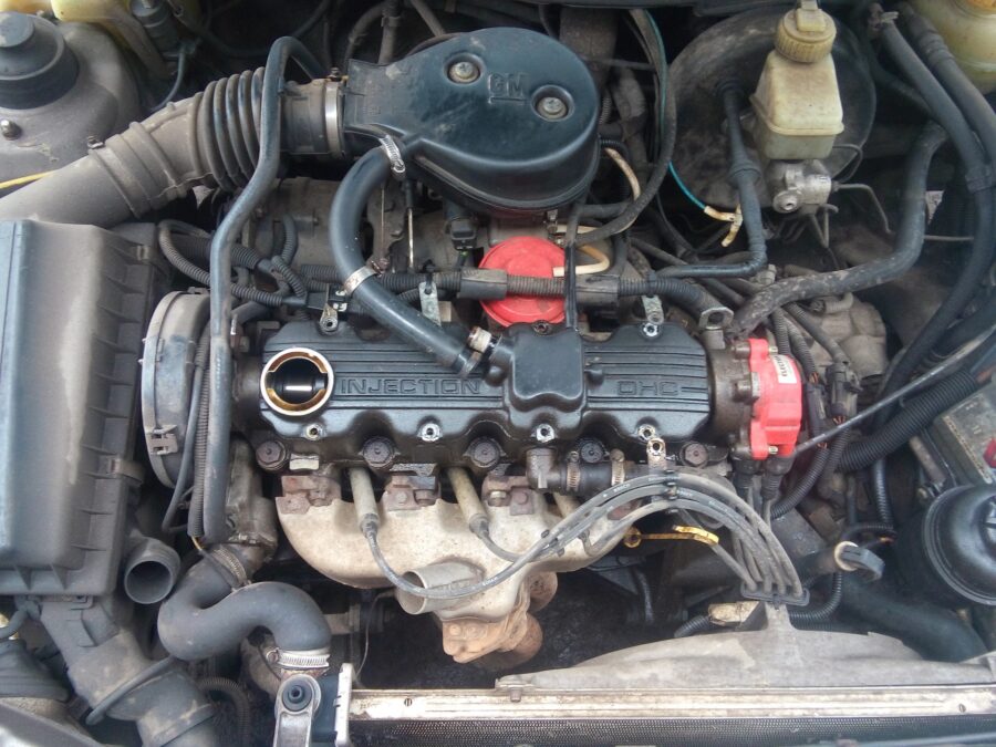 Opel C18NZ 1.8-as motor
