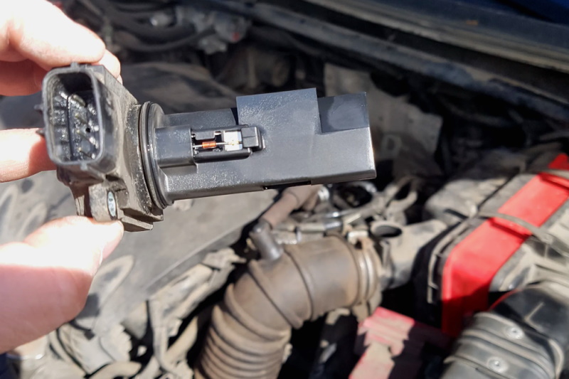 Magas motorfordulatszám alapjáraton