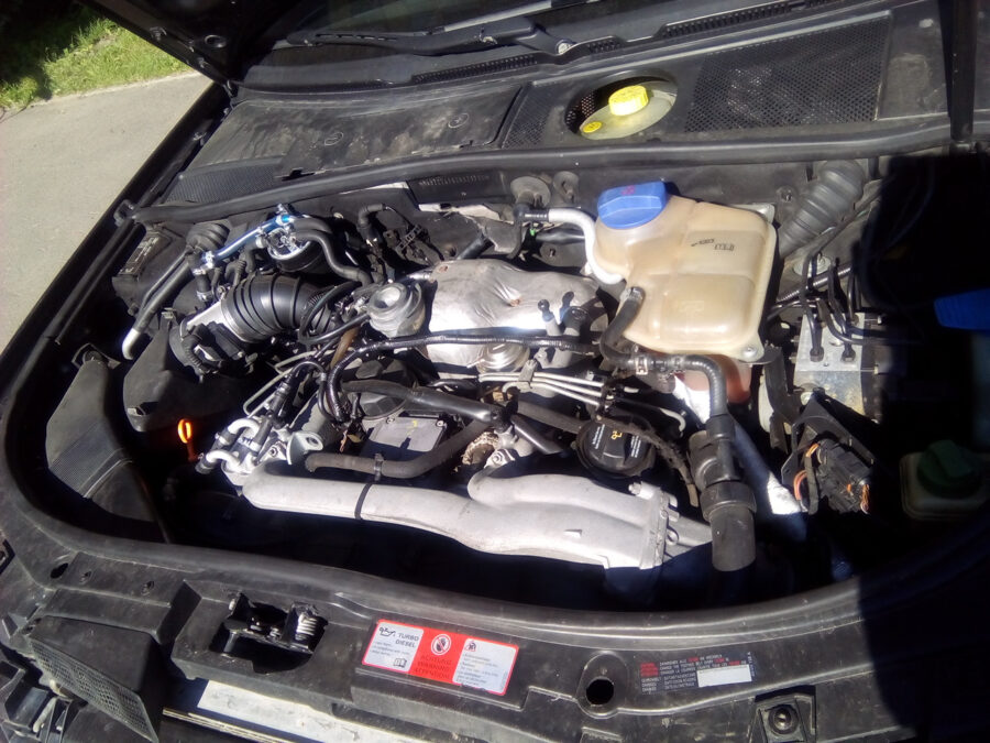 Audi EA330 2.5 TDI dízelmotorok (AFB, AKE, AKN, AYM)