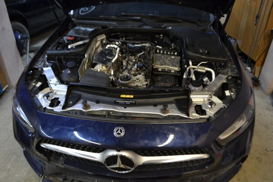 Mercedes M256 3.0 motor