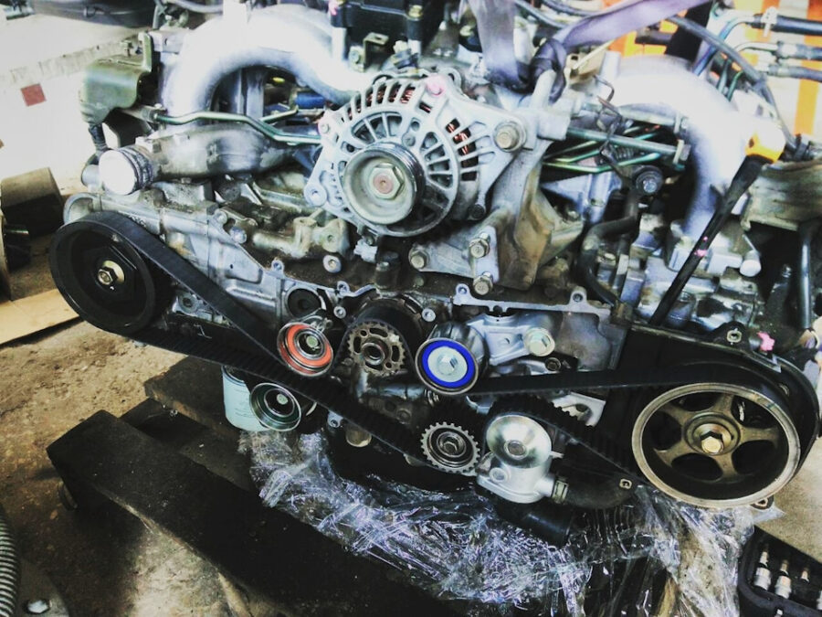 Subaru EJ251 2.5 motor