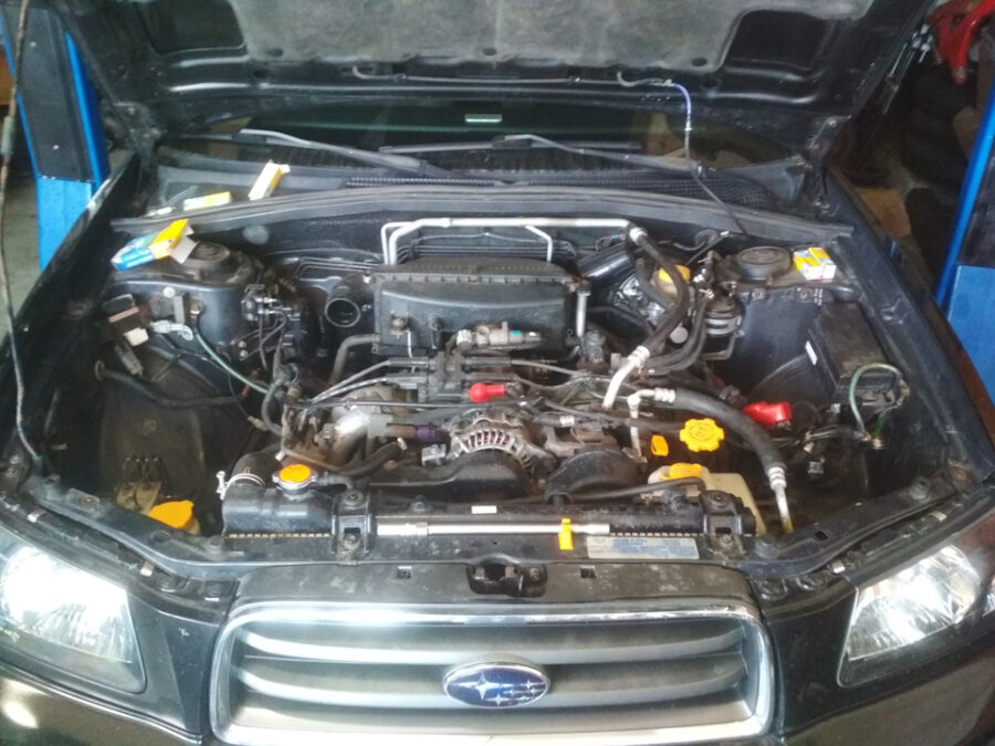 Subaru EJ251 2.5 motor