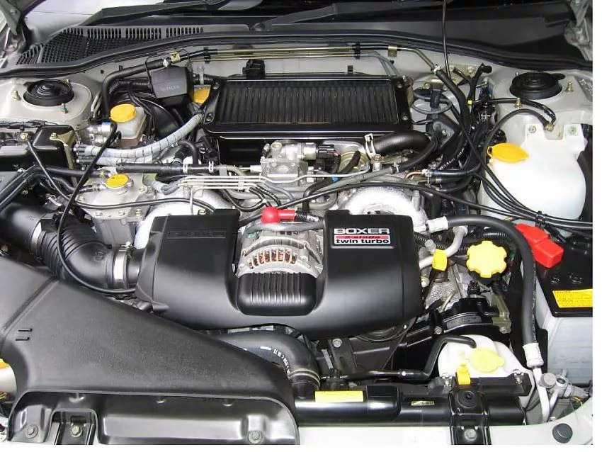 Subaru Legacy EJ208 2.0 motor