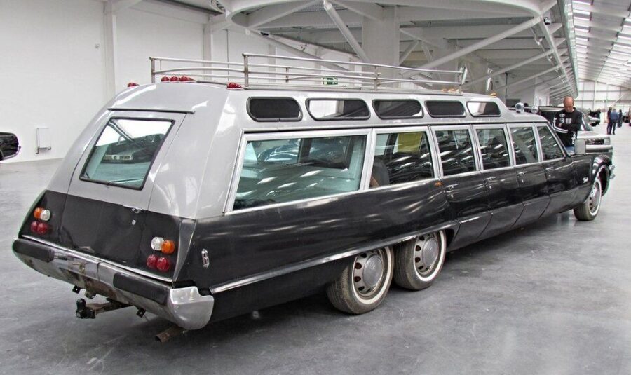 Oldsmobile/American Quality Coach Jetway 707. Üzleti osztály a maximumon