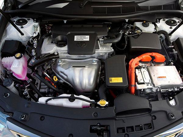 Toyota 2AR-FXE 2,5 motor