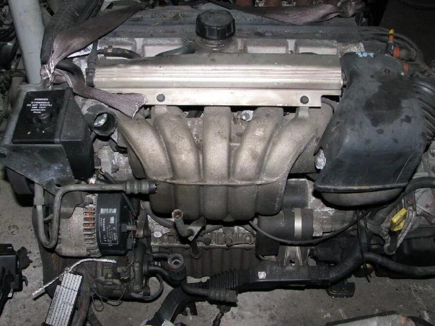 Volvo B5254S 2,5 motor